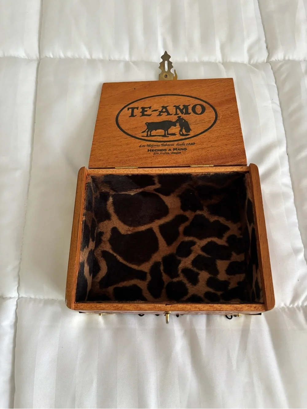 Cigar Box Purse Beaded Handle Te-Amo Cigar box Handbag Leopard print